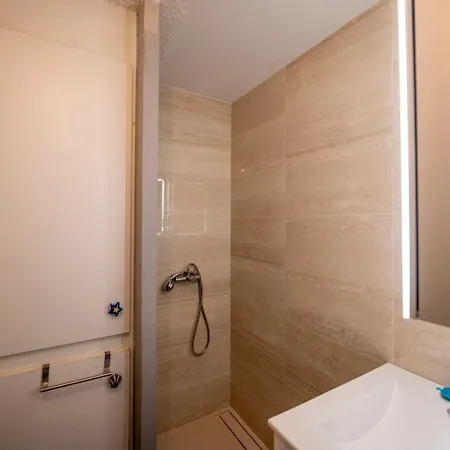L'anglade T3 Clim, Plages à Pieds 6p